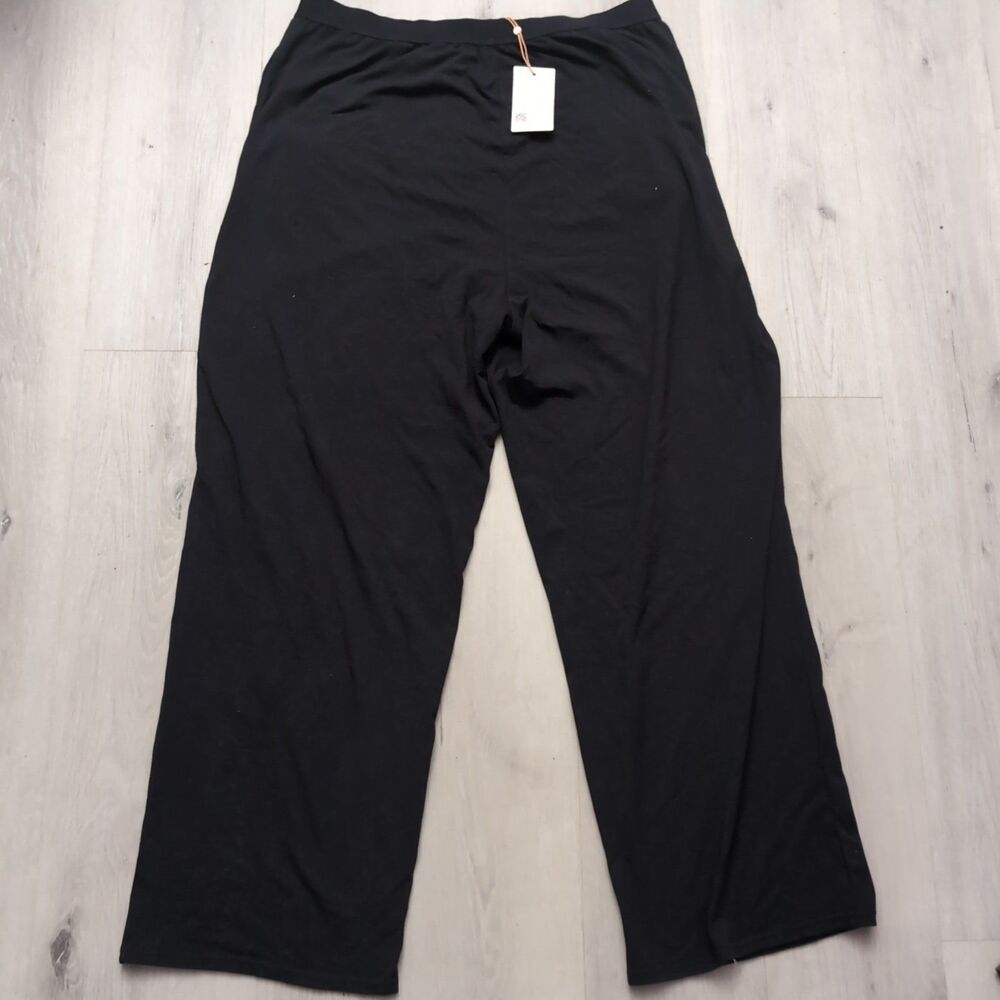 NWT Quince Ultra-Stretch Wide Leg Pants Women's XL Black